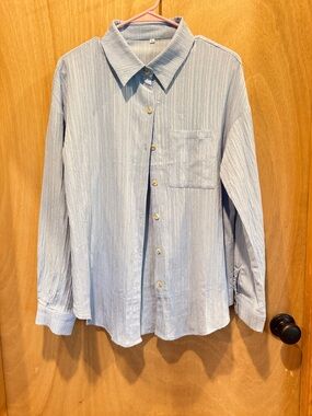 Light Blue Men’s Button-Up Shirt